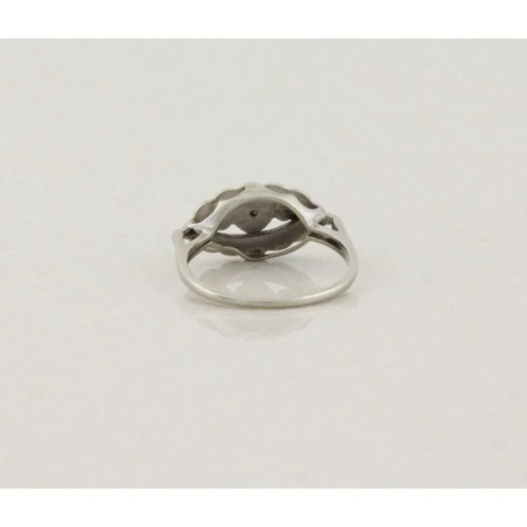 10k White Gold Diamond Heart Art Deco Ring Size 6 1/2 - Picture 7 of 7